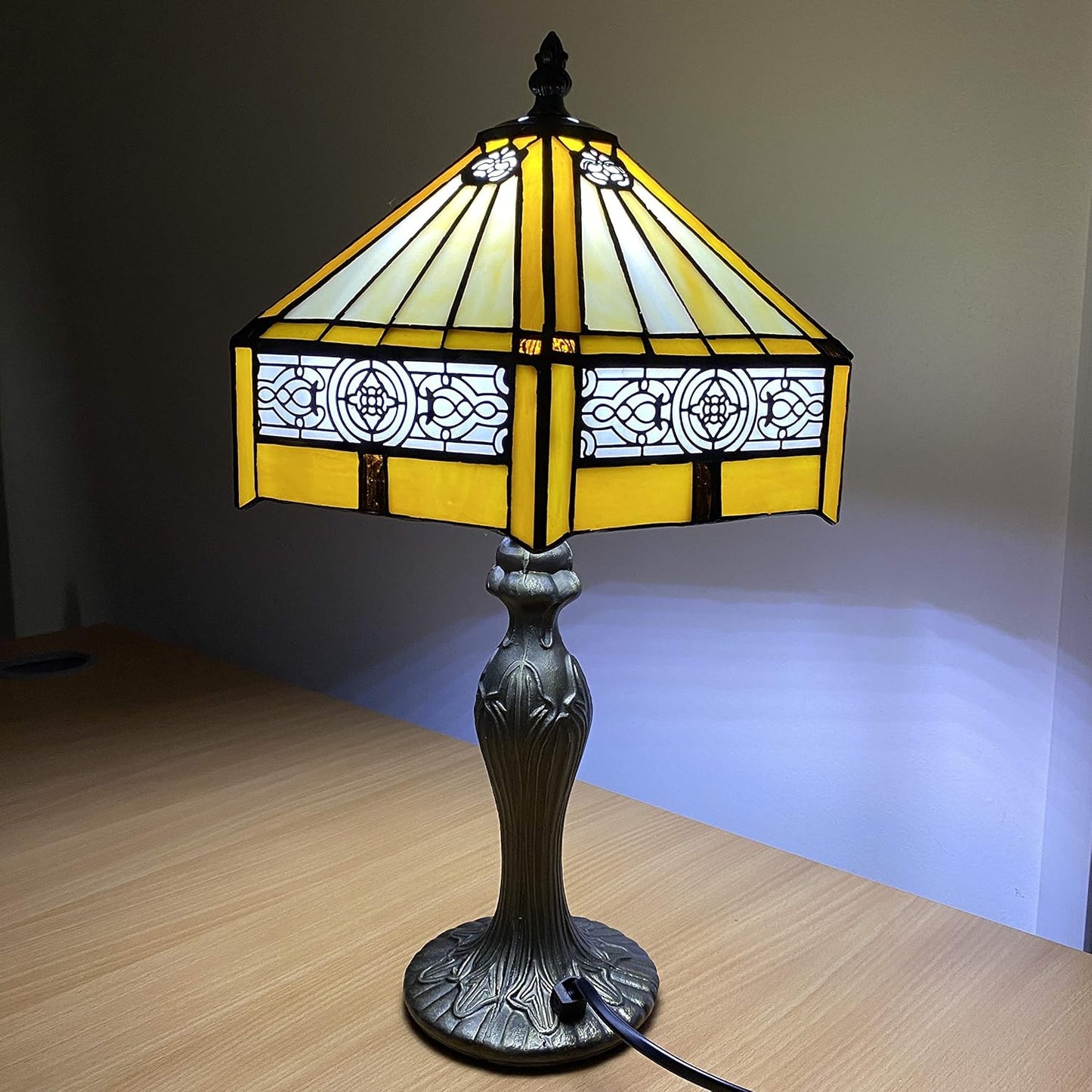 Tiffany Lamps Hexagon Lampshade Handcrafted Stained Glass Stunning Quality Antique Design Table Lamps for Living Room Bedside Desk Bedroom Coffee Table - Yellow (TFTL-1005)