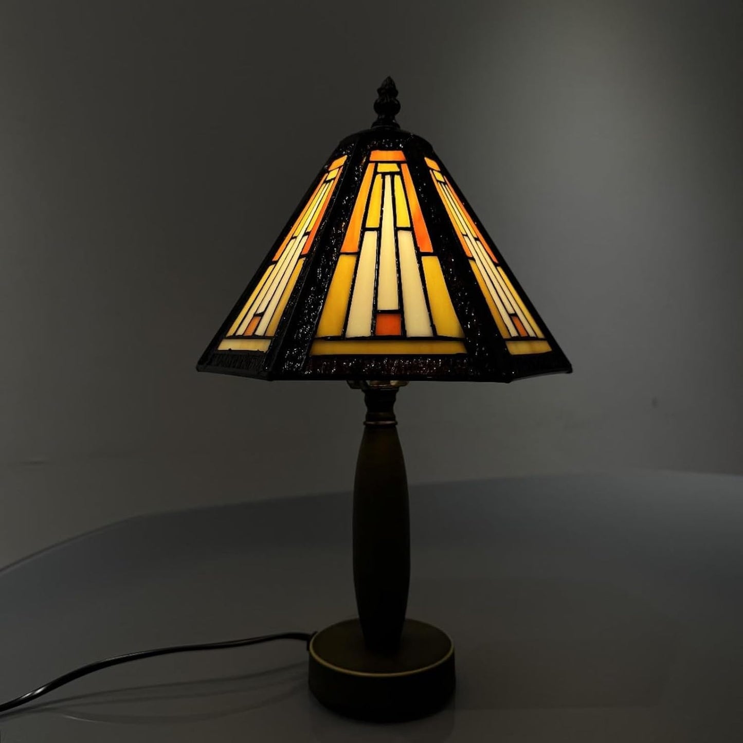 Tiffany Table Lamp Handcrafted Stained Glass Lamp Shades Stunning Quality Antique Design Base Desk Lamp for Living Room Bedroom Bedside Lamps Coffee Table (TFTL-1051)