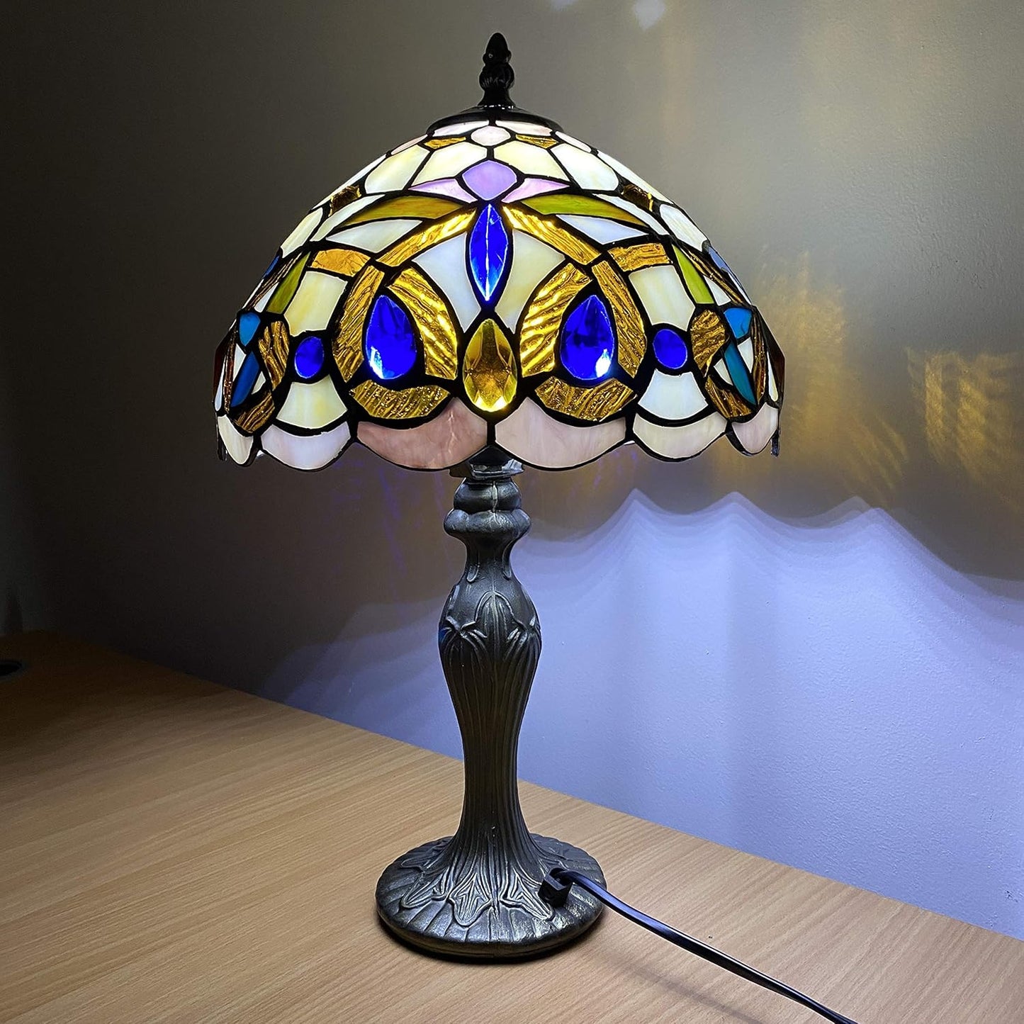 Tiffany Style Table Lamp Stained Glass Handcrafted Lampshade Antique Design Base Table Lamps for Living Room Bedside Desk Bedroom Coffee (TFTL-1004)