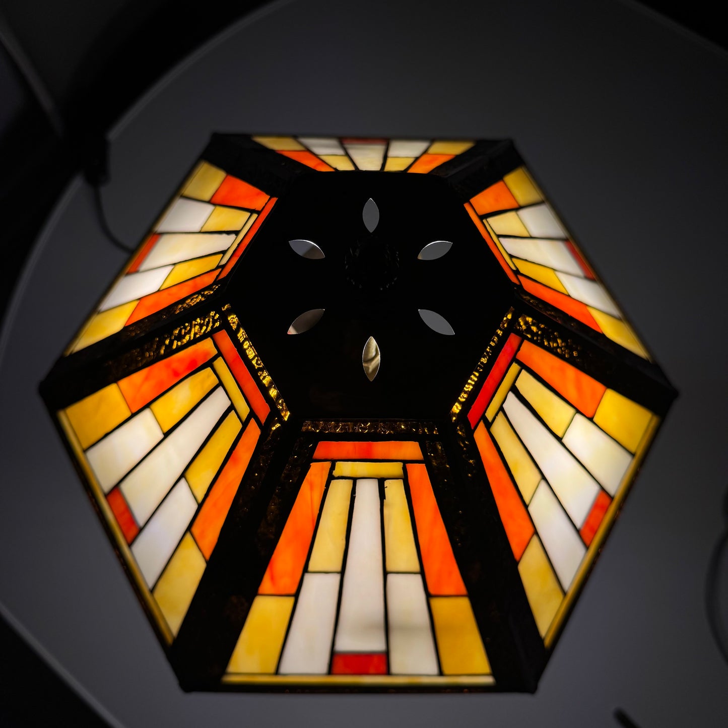 Auroh Tiffany Table Lamp 16 Inch – TFTL-1651 Handcrafted Stained Glass, UK
