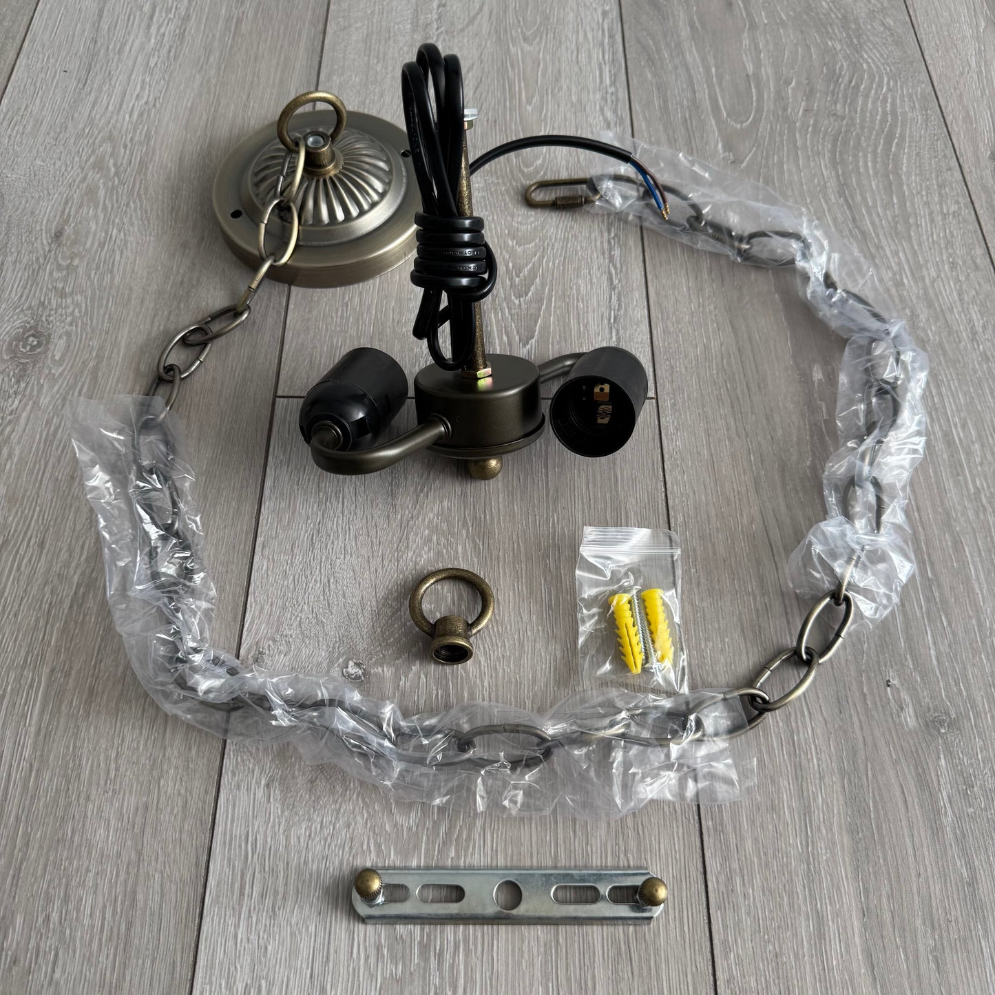 Pendant Lamp Fitting with 2x E27 Bulb Holders – Fits 10, 12 & 16 Inch Tiffany Style Lampshades, Dark Bronze Finish